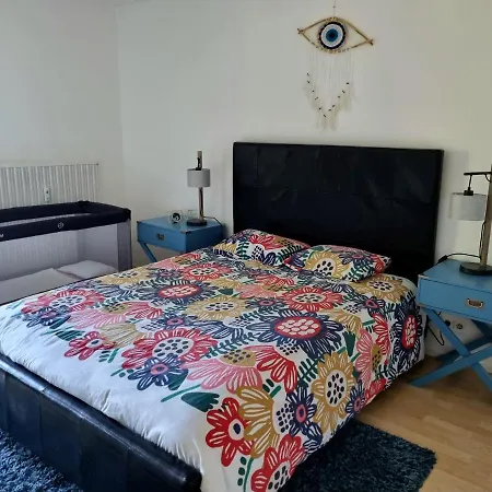 Apartament Lovely Spacious Apartment-80m2-old Style-tourist Area Rauth