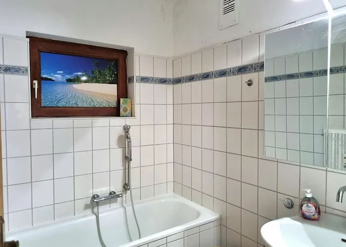 Lovely Spacious Apartment-80m2-old Style-tourist Area Apartament Rauth